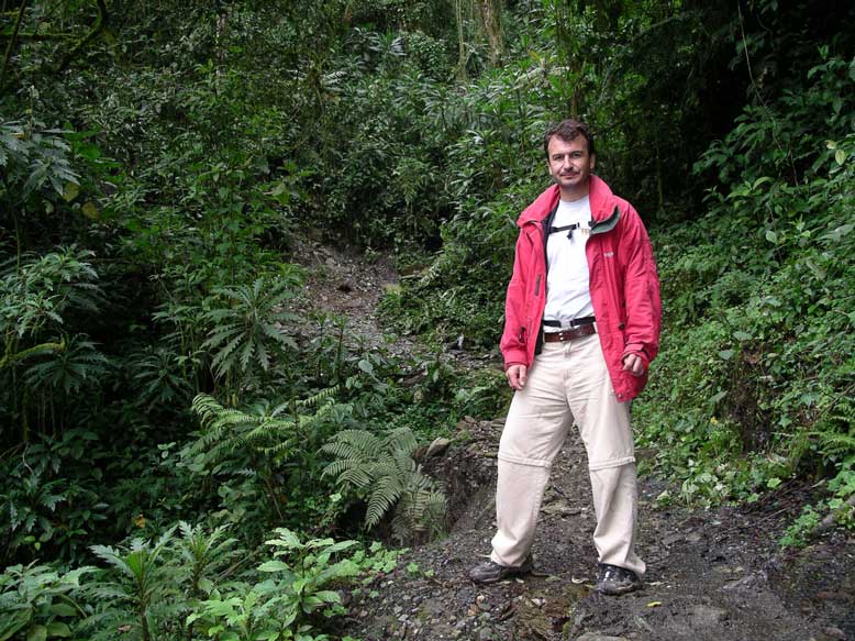 vaya explorador....porfavor Caleja contratame